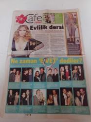 Milliyet Cafe Gazetesi - 31 Mart 2008 - Madonna'dan Evlilik Dersi - Megan Fox - Jessica Alba - Avril Lavigne - Christina Aguilera - Nejat İşler - Brad Pitt - Angelina Jolie - Roberto Carlos - Paris Hilton
