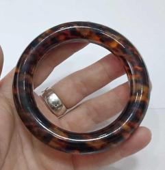 Retro Bağa Benzeri Sert Plastik Kahverengi  Bilezik Bileklik   0091