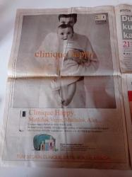 Milliyet Cumartesi Gazetesi - 11 Mayıs 2002 -  Türkiye'nin İlk Talk Show'cusu Ve Stand Up'çısı Orhan Boran Hayata Döndü - Abdi İpekçi - Şakir Eczacıbaşı- Hakkı Devrim - Mel Gibson- Arzum Onan Fotoğrafı - Ultraslan Amigosu Sebahattin Şahin - Genç Fenerbahçeliler Amigosu Sefa - Çarşı Amigosu Alen Markaryan- Natalie Portman