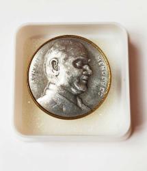 Adnan Menderes Hatıra Rozet.. Dönem Ürünüdür..