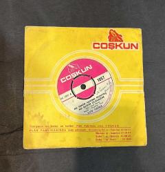 SEVİM TANÜREK * NE SENİN AŞKINA MUHTAÇ NE ESİRİN OLACAĞIM * AŞKIN SON AKŞAMI *  45LİK PLAK