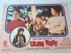 Çılgın Yenge Filmi Lobi kartı - No: 2 - Lobby Cards - Sadri Alışık -Mine Mutlu - Gazanfer Özcan- Gül Doruk - Sadık Şendil - Sırrı Gültekin - Manasi Filmeridis - Suna Pekuysal -Saadettin Erbil - Ali Şen - Ayla Aslancalı - Misli - Faik Coşkun - Tombik Önder - Özdemir Baturalp -  Metin Turan