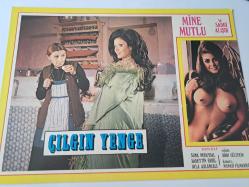 Efemera - Çılgın Yenge Filmi Lobi kartı - No: 4 - Lobby Cards - Sadri Alışık -Mine Mutlu - Manasi Filmeridis - Suna Pekuysal -Saadettin Erbil - Ayla Aslancalı - Sırrı Gültekin - kitantik - kitaLog