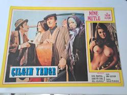Çılgın Yenge Filmi Lobi kartı - No: 5 - Lobby Cards - Sadri Alışık -Mine Mutlu - Manasi Filmeridis - Suna Pekuysal -Saadettin Erbil - Ayla Aslancalı - Sırrı Gültekin
