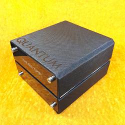 QUANTUM THE BIG TIME! SAAT KUTUSU