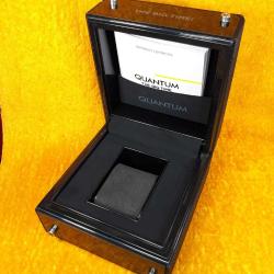 QUANTUM THE BIG TIME! SAAT KUTUSU