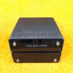 QUANTUM THE BIG TIME! SAAT KUTUSU