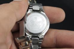 pierre cardin kadın kol saati  18K GOLD PLATET SORUNSUZ KADIN KOL SAATİ    (YUKARI RAF