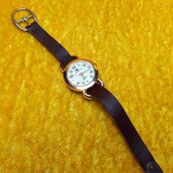 VINTAGE TOMMY HILFIGER KADIN KOL SAATİ