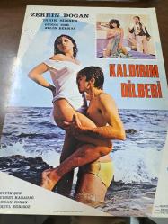 Kaldırım Dilberi Filmi - Lobi kartı - No: 1  - Lobby Cards - Zerrin Doğan- Tarık Şimşek- Güneş Işık- Aylin Berkay- Tevfik Şen- Kudret Karadağ - Candan Canan - Süheyl Eğriboz- Samim Utku - Sedat Ülker- Necip Kavunoğlu