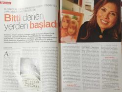 Aktüel Dergisi - 10-23 Aralık 2009 - Türkiye'nin ilk Komün köyü - Defne Asal Er - 20'inci yüzyıl'ın en güzel evi - Alper Görmüş - Şems-i Tebrizi'nin Sır perdesi - Halit Ergenç - Cansu Dere - Songül Öden - Ezgi Avşaroğlu - Yılmaz Özdil - Alper Görmüş - Nilgün Çolak - Sanayi bölgesinden kültür başkentine - Ayşe Şasa - Fatih Akın'ın ruh mutfağı - Emre Ünsallı - Kemal Sayar - Kadınlar yeni dönemin ekonomik gücü - Çin Sanatı görünmez adamı - Selahattin Yusuf - Majid Majidi - İzzet Öz - Ayşe Kora - Ahmet Örs - Tuba Ünsal - Leyla Alaton - Güllü Aybar - Eda Taşpınar - Feryal Gülman - Damla Sarıoğlu - Hande Kazanova - Sinan Çetin - Levent Tayla - Aysun Sabanlı - Aslı Ekşioğlu - Akasya Aslıtürkmen - Begüm Kütük - Yurda Hal - Bulmaca - Salih Memecan - Chivas reklamı -