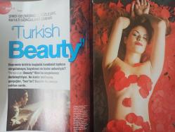 Aktüel Dergisi - 24 Şubat - 1 Mart 2000 - Tülin Şahin kapak-Türkiye'nin en pahalı aklı - Türk sularında yahudi kıyımı - Turkish Beauty - Mükemmel seks, tığ gibi vücut, bronz ten - Metin Soysal - Ahmet Altan - Can Dündar - Ahmet Turan Alkan - Zeynep Güven - Ali Kırca  - Ayşe Arman - İyi kötü parmak testi - Çikolata düşmanı Robin Food - Hilmi Yavuz'un kutsal isyanı - Dünya ana tapıyor  - Kürşad Oğuz - Dört mevsim cazbahar - Murat Tunalı- Murat Tunalı - Mahkemede çılgın tekno - Güneş Berberoğlu - Mısır'daki Şahsenem Sultan - Sinemada sağ - sol koalisyonu - Burhan Şimşek - Ankaralı Barbara Cartland - Demet Demir - Şafak Sezer - Turgay Kantürk - İbrahim Tatlıses - Burcu Çağrı - Çağla Şikel - Siren Canmutlu - Esin Demirören - Gülşen Işık - Ajda Pekkan - Semiras Lavlani - Zerrin Bilimer - Leyla Atalık - Ela Koşar - Füsun Ar - Ela Koşar - Betina Hakko - Arzum Onan - Mehmet Aslantuğ - Altın Çağı - Diyabetlilere yeni umut - Gençlik Aşısı - Bulmaca - Üçüncü boyuta yolculuk - Salih Memecan -