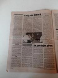Cumhuriyet Kitap - 20 Nisan 2000- Sayı 531 - Ahmed Arif- Hasret Gültekin - Rahmi Saltuk -Mustafa Köz Fotoğrafı - Hep Şiir İçin Atan Bir Yürek Mustafa Köz - Eleştiri Günlüğü - Ann Chamberlin - Gültekin Emre - Gülten Akın - Safiye Sultan - Mahur Beste