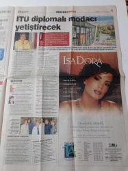 Milliyet Cuma Gazetesi - 11 Temmuz 2003 - İstanbul Teknik Üniversitesi Modacı Yetiştirecek - Dilara Endican - Hülya Avşar - Tarkan - HP Hizmetler Ülke Direktörü Resan Yüner - Sabancı Holding Reklam Ve Halkla İlişkiler Müdürü Arzu Çekirge Paksoy Fotoğrafı - Sabancı Holding İkinci Üniversitem - Garanti Bankası Genel Müdürü Akın Öngör