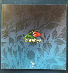 2012 PORTFÖY - KÜTAHYA KİTAPÇIK / İÇERİSİNDE OLANLAR - BLOK + POSTA KARTLARI + TANITIM