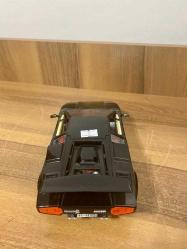 Diecast Model araba lamborghini countact 1988
