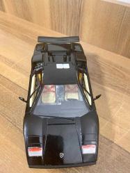 Diecat Model araba lamborghini countact 1988