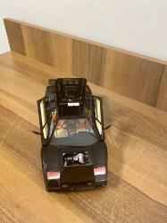 Diecat Model araba lamborghini countact 1988