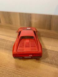 Diecast Model araba ferrari gto  1/16