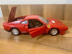 Diecast Model araba ferrari gto  1/16
