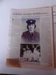 Akşamlık Kitap Dergi Gazetesi - 5 Eylül 2003 - Harry Potter İngilizcesinden 78 Gün Sonra Dünyada İlk Olarak Türkçede - Azınlıklar Tarih Siyaset - Jamal Mahjoub'un Raşid'in Dürbünü Üçüncü Baskısını Yaptı - 2 Büyük Adam Ve Bir Erdem Öyküsü - Yaşar'ın Yalnızlığı 4 Bin Perde - Vüs'at O. Bener
