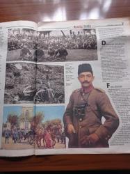 Hürriyet Tarih Gazetesi - 1 Şubat 2006 -  LSD'nin 100 Yaşındaki Mucidi Yasaklanan İlacının Yasını Tutuyor - Sandviçin Mucidi Şeytana Tapardı- Kurtlar Vadisi'nin Gerçek Versiyonu - Yarbay Süleyman Askeri Fotoğrafı - Maymunu İblis Zanneden Satanistler - Şerefli Askerin Ölümüne Dostu Da Düşmanı Da Üzülür - Mozart Olacaktı Cellad Oldu