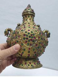 Altın kaplamalı Osmanlı otantik antika vazo üzerine İslami bronz