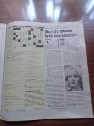 Cumhuriyet Kitap Gazetesi - 27 Mayıs 1993 -  Cem Nobel Dizisi - Rıfat Ilgaz - Oktay Akbal Kırmızı Tenteli Tramvay - Cinema Paradiso - Sayı 170 - İdeolojilerin Sonu Mu -  Ufuk Uras - Marksist Araştırma Ödülü -Tanrının Maskeleri - Korkma İnsancık Korkma - Turgut Özakman - Alaturka Şiirler - Metin Altınok