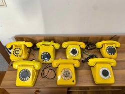 Çevirmeli telefon toplu