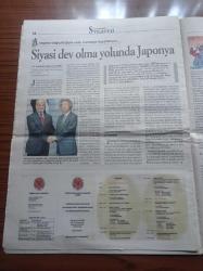 Cumhuriyet Strateji Gazetesi - 12 Aralık 2005 - Sayı 76 - Bush ABD'nin Irak'tan Çekilmeye Niyeti Olmadığını Açıkladı - Türkiye'ye Kurulan Tuzak - Siyasi Dev Olma Yolunda Japonya - Ankara Üyelik Denklemi Kurmalı - Stratejik Müttefik Pakistan - Şaron'un Dönüşümü - Devrim Sonrası Kırgızistan