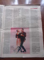 Cumhuriyet Dergi Gazetesi - 21 Nisan 2002 - Sayı 839 - Esmeray Gel Tezkere Şarkısı -- Hülya Avşar - Topluiğne Yarışması - Akılları Filistin'de Yani Evde - Carlos Saura - Amerikan Rüyası - Hasan Esat Işık - Çağan Irmak - Şaron Dosyaları - Bir Akıl Tutulması Hali Mi - Aziz Nesin - Puşkin - Gogol