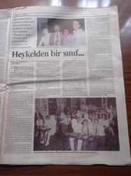 Cumhuriyet Dergi Gazetesi - 8 Haziran 1997 - Sayı 585 - Direnişten İhanete Babam Bartley Crum - Saint Joseph Fransız Lisesi - Heykelden Bir Sınıf - Bütün Kimliklere İnat Travesti - Demet Demir - Genco Erkal - Kadın Düşmanı Sözlükten - Moliere - Emile Zola - Baudelaire - Casanova - Stendhal
