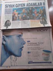 Star Box Magazin Gazetesi - 27 Temmuz 2002 - Ebru Gündeş'e Konser Sonrası Süha Yavuz'dan Evlilik Sürprizi - Mumya Firarda Filmi - Teoman İle Nurgül Yeşilçay'ın Öpüşme Sahnesi - Seksi Vejetaryen Marliece Andrada - Biri Bizi Gözetliyor - Hababam Sınıfı Sınıfta Kaldı - Tarık Akan - Emel Sayın - Ertem Eğilmez