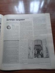 Cumhuriyet Kitap Gazetesi - 11 Nisan 1991 - Sayı 60 - Küskün Kahvenin Türküsü - Enver Paşa'nın Anıları - Türkiye'de Anayasalar - Çevre Turizmi İçin - Halikarnas Balıkçısı Fotoğrafı - Doğumunun 101. Yılında Balıkçı Dalgıçlar'la Yeniden Merhaba Diyor - Üç Kadın - Dönmeler - Şerif Mardin