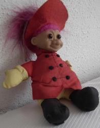 GÖVDESİ BEZ BAŞI PLASTİK MOR SAÇLI OYUNCAK MASTER  BEBEK SAÇ DAHİL 20 CM