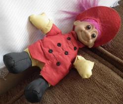 GÖVDESİ BEZ BAŞI PLASTİK MOR SAÇLI OYUNCAK MASTER  BEBEK SAÇ DAHİL 20 CM