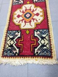 90 x 45 CM.EBADINDA BİR ISPARTA SEDİR HALISI...