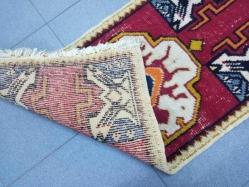 90 x 45 CM.EBADINDA BİR ISPARTA SEDİR HALISI...