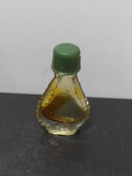 Ş13---KÜÇÜK BOY ESANS KOLONYA ŞİŞESİ