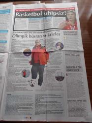 Cumhuriyet Gazetesi - 2 Ocak 2014 - Galatasaray'da Gençlik Hareketi - Bogdan Tanjevic - Fatih Terim - AKP Yeni Dalga Bekliyor Çöküş Korkusu - Mahkemeden Sayıştay Raporları Meclis'ten Gizlenemez Kararı Çıktı - Yeni Yıl Kutlamalarında Hem Direniş Hem Eğlence- Recep Tayyip Erdoğan