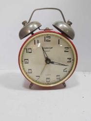 MS3--SOVYETLER BİRLİĞİ SERKİSOF KURMALI MASA SAATİ---ÇALIŞMIYOR