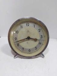 MS1---ALMAN PETER MARKA ESKİ KURMALI MASA SAATİ----BAKIM İSTER