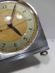 MS1---1900 BAŞLARI USA MAMMOND MARKA ESKİ 115 VOLT ELEKTRİKLİ MASA SAATİ----BAKIM İSTER