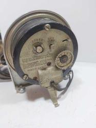 MS1---1900 BAŞLARI USA MAMMOND MARKA ESKİ 115 VOLT ELEKTRİKLİ MASA SAATİ----BAKIM İSTER