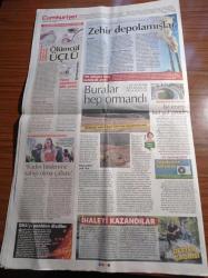 Cumhuriyet Gazetesi - 17 Mayıs 2019 - Euroleague Tarihinde Anadolu Efes Ve Fenerbahçe Beko Final Four'da İlk Defa Karşı Karşıya - Tekirdağ Saray'daki Katliam Fotoğraflandı - Kadın Bedenine Sahip Olma Çabası - 1717 Araçlık Saltanat - Şişli'den İlk Adım Yürüyüşü - Abdullah Öcalan'ın Görüş Yasağı Kaldırıldı