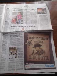 Cumhuriyet Gazetesi - 7 Haziran 2010 - 5 Yıldızlı Şampiyon Rafael Nadal - Rock İn Rio Bu Kez Madrid'de - Genç Bakkart'la Ücretsiz Seyahat - Küresel Açlığa Karşı Sanal Yürüyüş - İdil Biret Ve Chopin - İsraillilerden İsrail'e Protesto - Abdullah Gül Barzani İle Görüştü - Deniz Feneri Savcısına By Pass