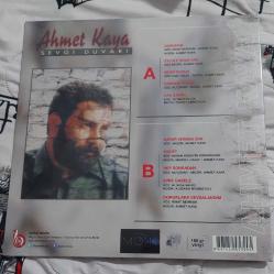 Ahmet Kaya sevgi duvarı  lp plak ambalajında