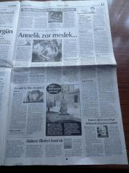 Cumhuriyet Gazetesi - 7 Eylül 2021 - A Milli Takım Hollanda Karşısında - Miguel Crespo Fenerbahçe'de - Gurmelere Özel Lezzet Rotası - Balayı Çiftini Aşı Ayırdı - Diyanet İşleri Başkanı Ali Erbaş Şeriat Çığlıkları Atıyor - İskilipli Atıf'ı Anan Valiye Tepki Gösteren Yurttaşa Dava - Afganistan'da Okulda Peçe Zorunlu Oldu - Jean Paul Belmondo Yaşamını Yitirdi