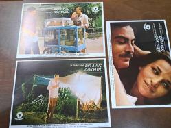 Bir Avuç Gökyüzü Filmi  - Lobi Kart Seti  - Lobby Cards Set  - Aytaç Arman- Zuhal Olcay- Şahika Tekand- Engin İnal- Lale Oraloğlu- Zerrin Arbaş- Atilla Yiğit- Menderes Samancılar- Kenan Bal- Çetin Altan- Ümit Elçi- 12'li Set