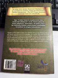 DÜŞÜN VE ZENGİN OL - SIRRIN BAŞLADIĞI NOKTA - NAPOLEON HİLL - ALTIN KİTAPLAR YAYINEVİ 5. BASIM 2007 - ÇEKİM YASASINI TÜM İNSANLIĞA YAYAN THE SECRET'TAKİ BOB PROCTOR'UN HAYATINI DEĞİŞTİREN VE 40 YILDIR YANINDAN AYIRMADIĞI KİTAP!